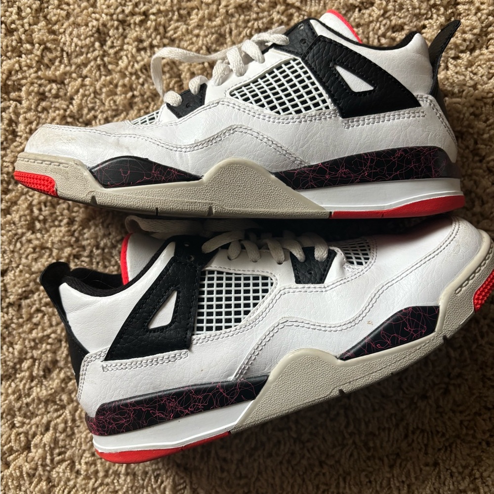 Nike Air Jordan 4 Retro White Black Red Sneakers